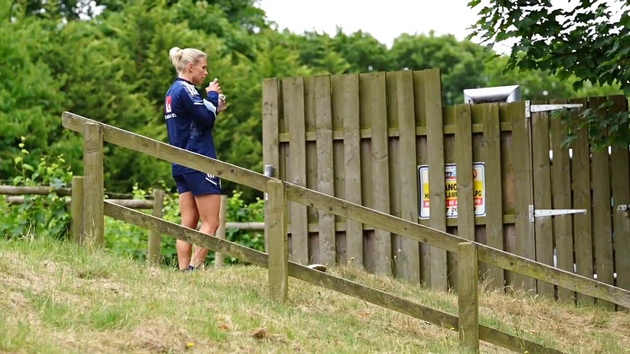Här promenerar de smittade