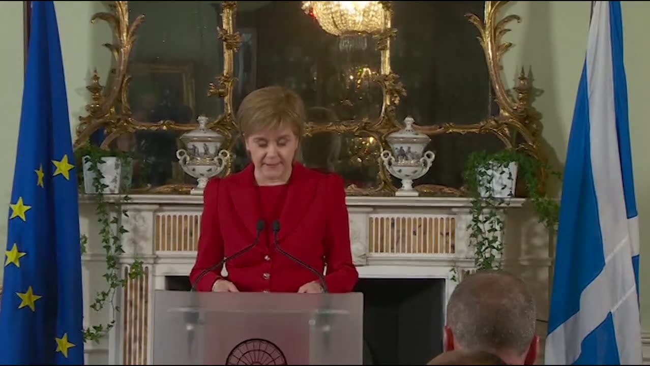 Skottland med ultimatum till Storbritannien