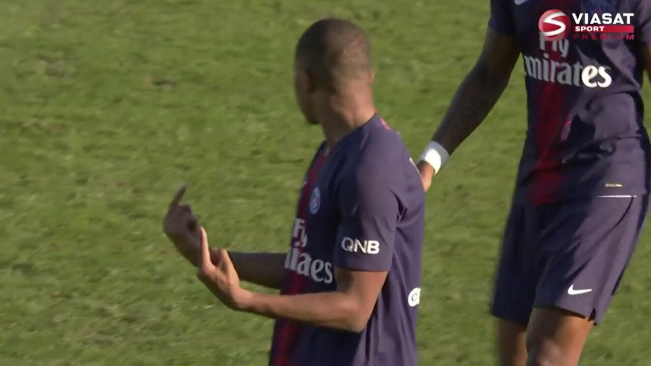 Här visas Mbappé ut efter ilskan