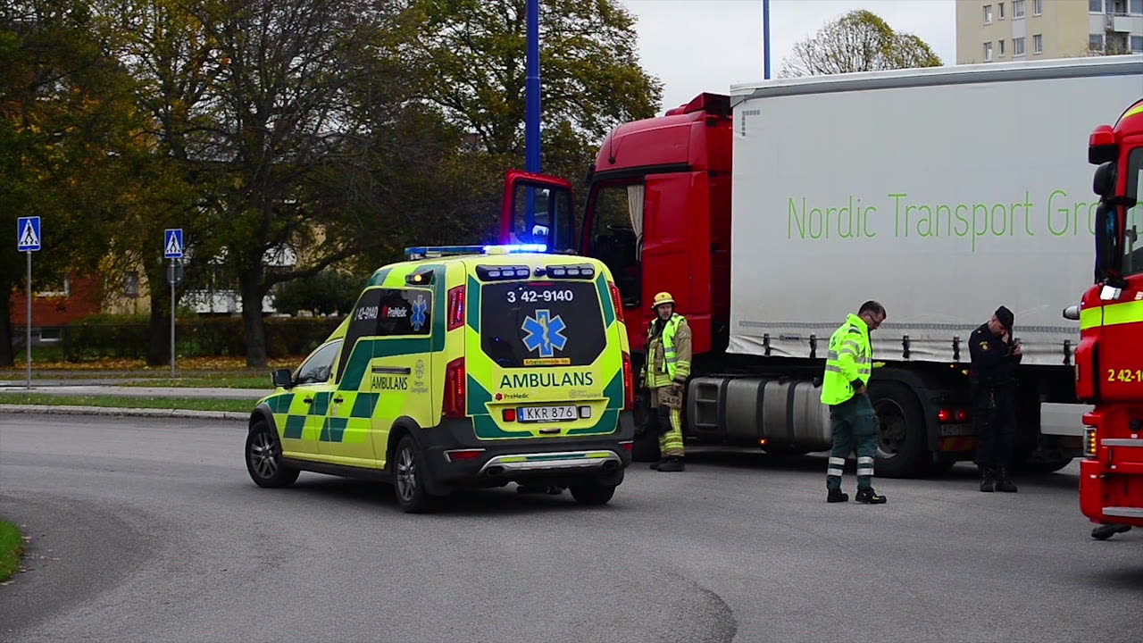 Cyklist påkörd av lastbil i Norrköping