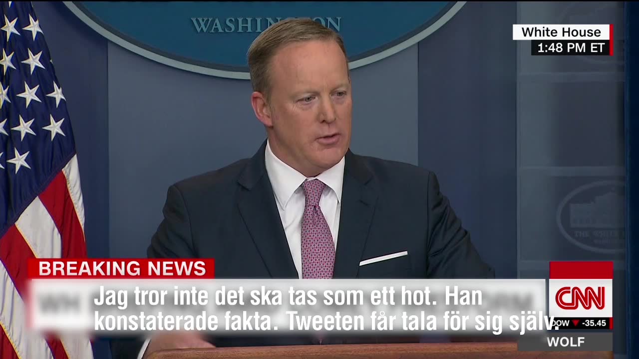 Trump varnar sparkade FBI-chefen