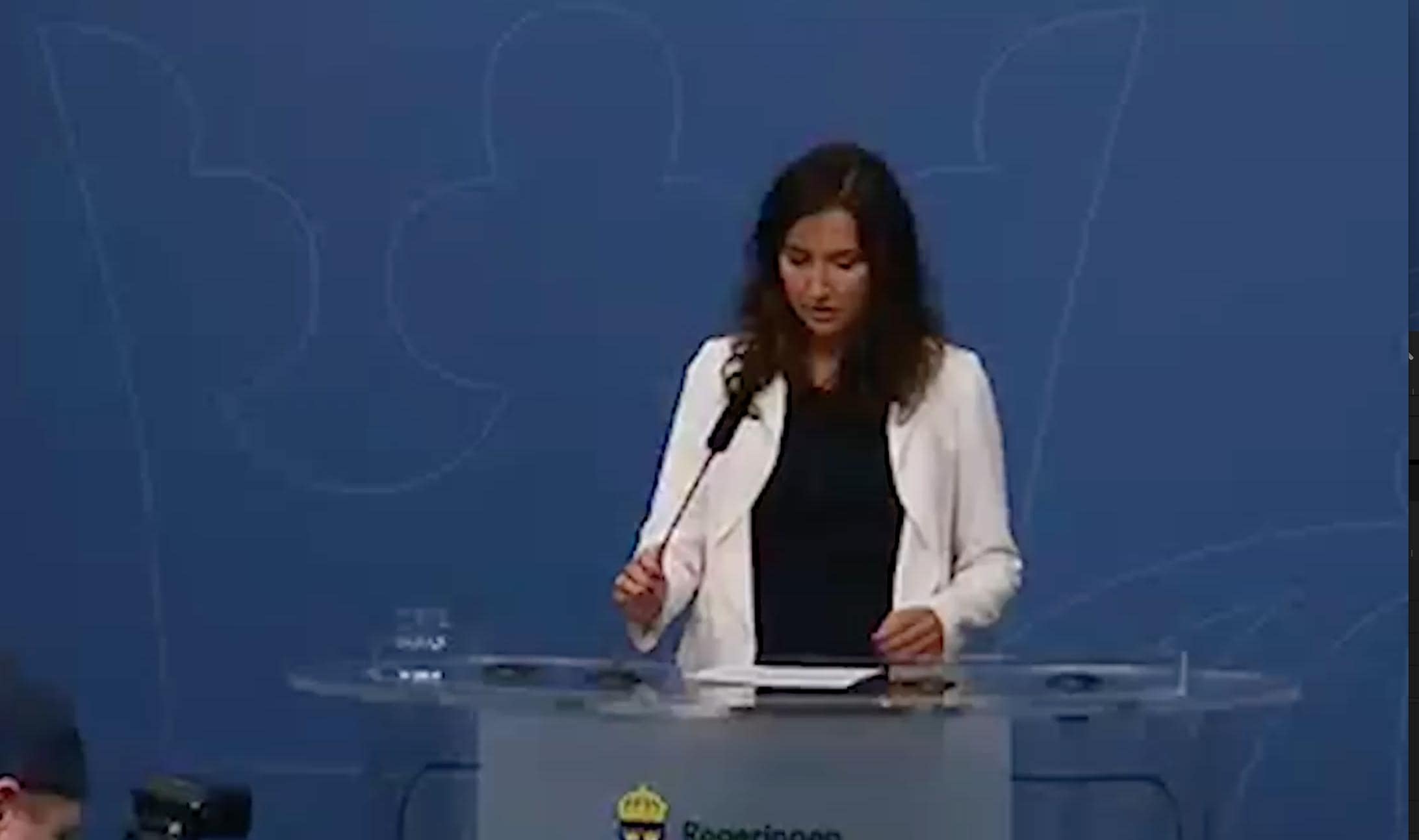 40 000 kronor i böter för före detta ministern