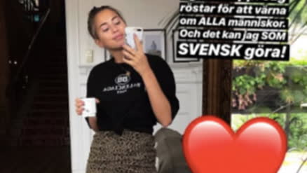 Kenza ryter ifrån på sociala medier