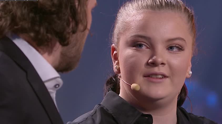 15-åriga Moas rörande tack till Maximus