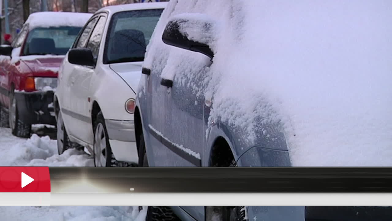 Polisen varnar: Här är det mycket besvärligt väglag just nu