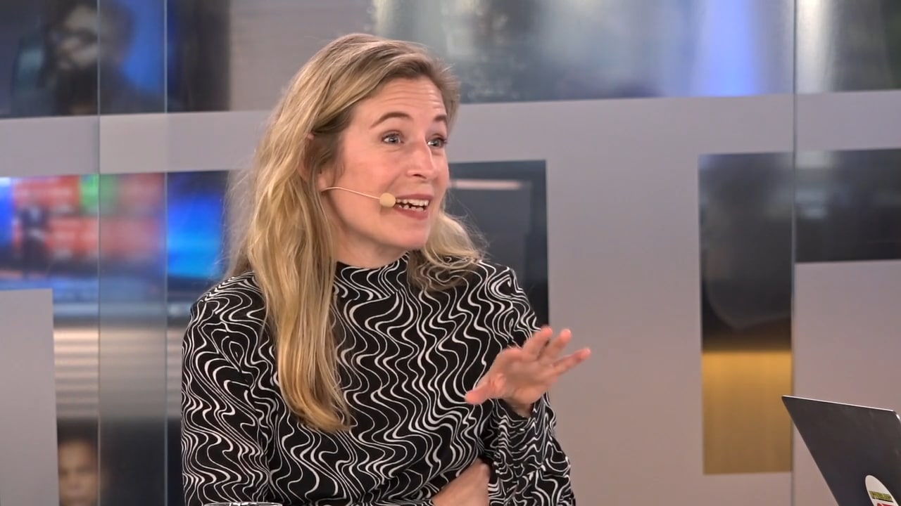 Panelen: ”Det är en superb trollning av Svenska Akademien”