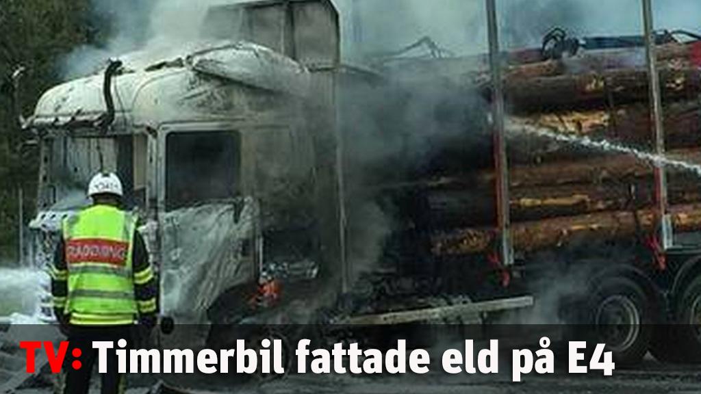 Timmerbil fattade eld på E4