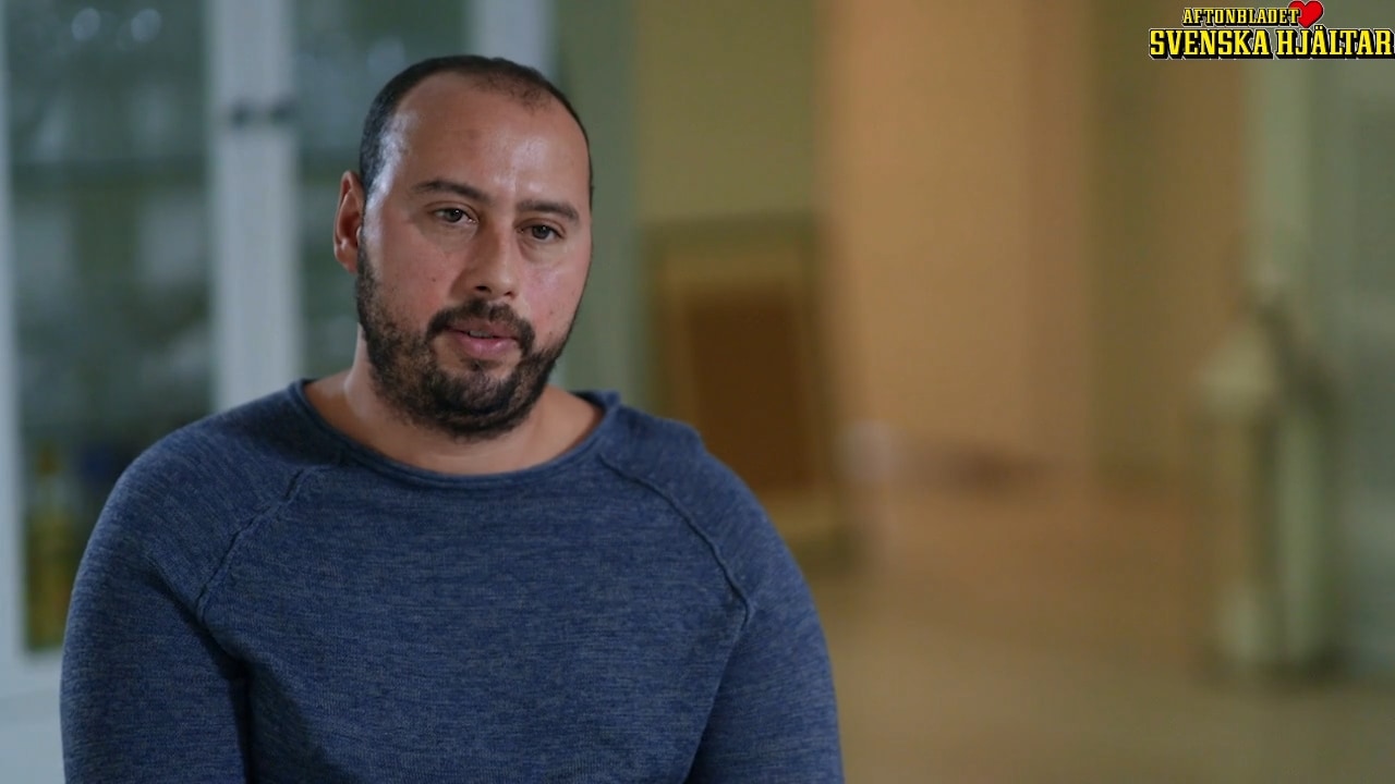 ”Jag tänkte att jag måste få ut dem innan de brinner inne”