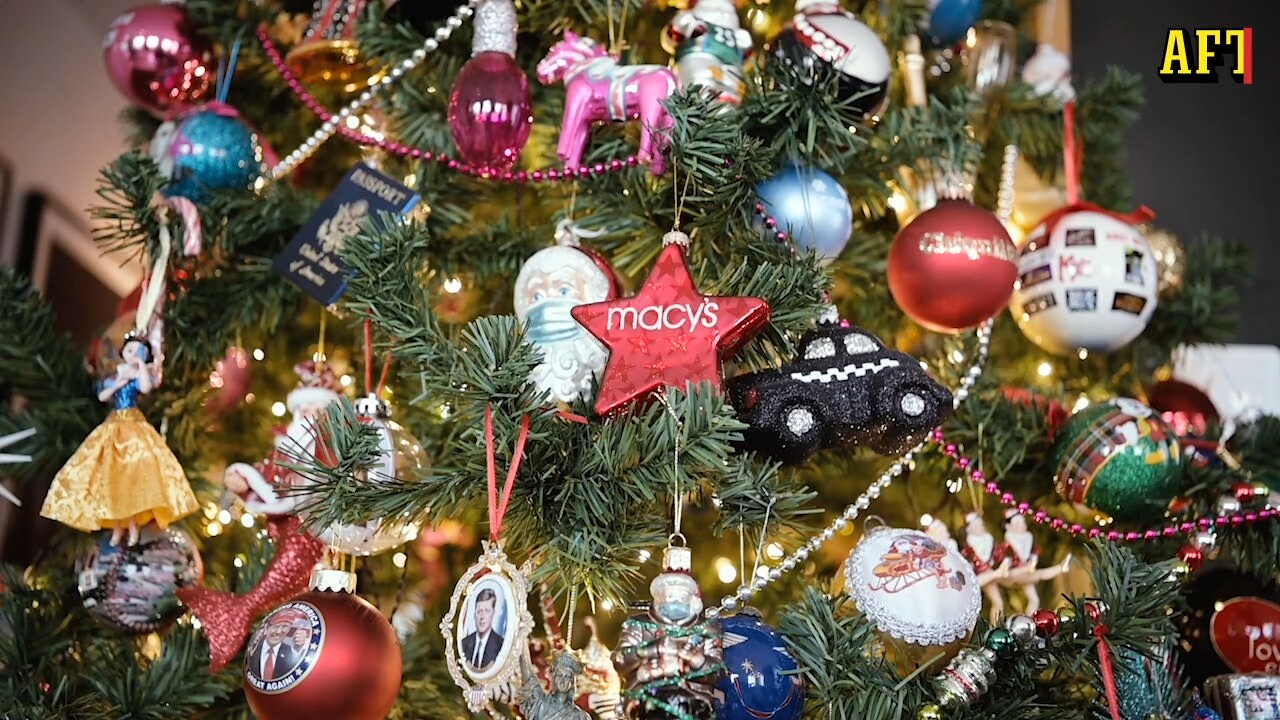 Julgranskulefantomen Benjamin: ”Jag har blivit besatt av det”