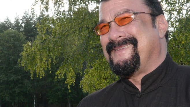 Steven Seagal nästa stjärna att pekas ut