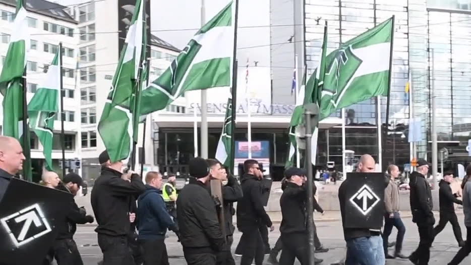 Utredning av olovlig nazistmarsch