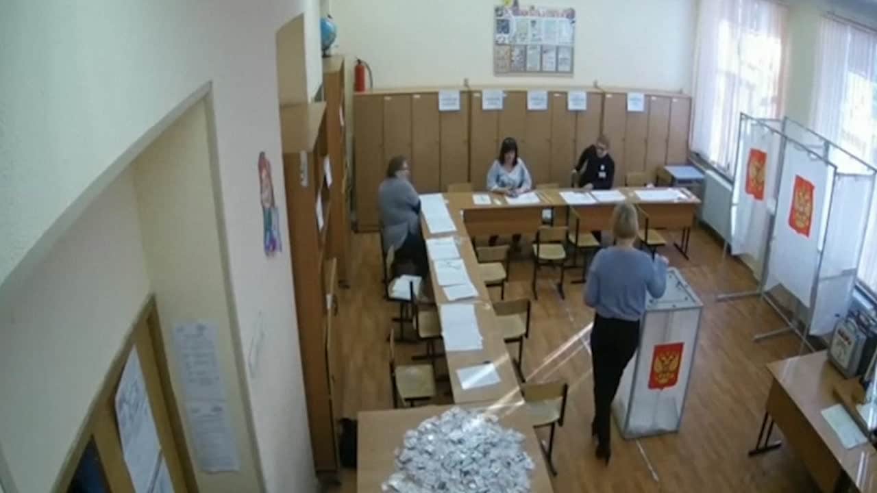 Övervakningsfilmerna påstås visa valfusk i Ryssland