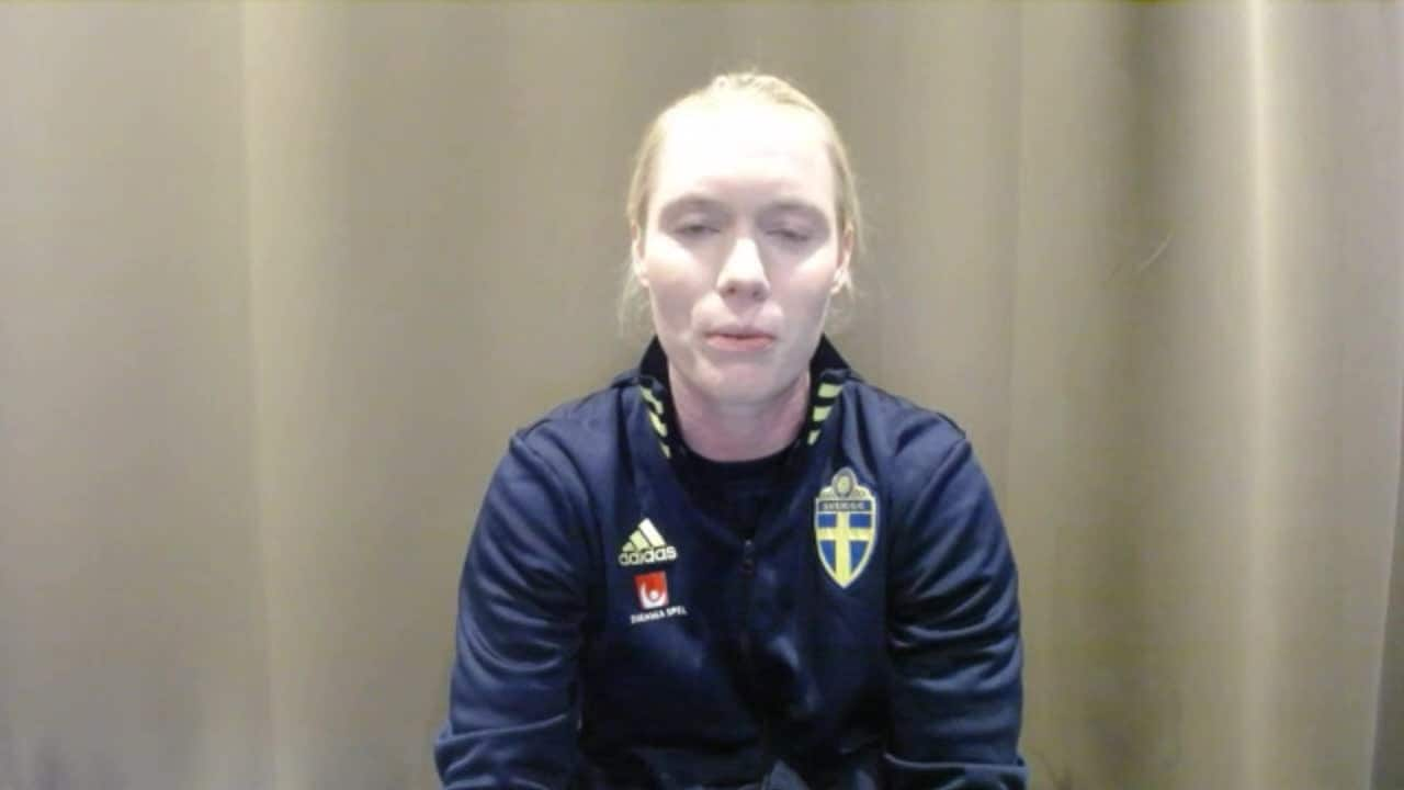 Hedvig Lindahl svarade på läsarnas frågor