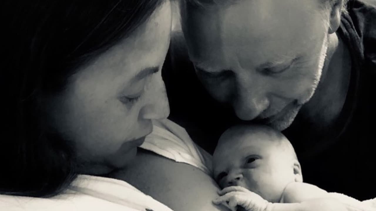 Sanna Lundell och Mikael Persbrandt har fått barn