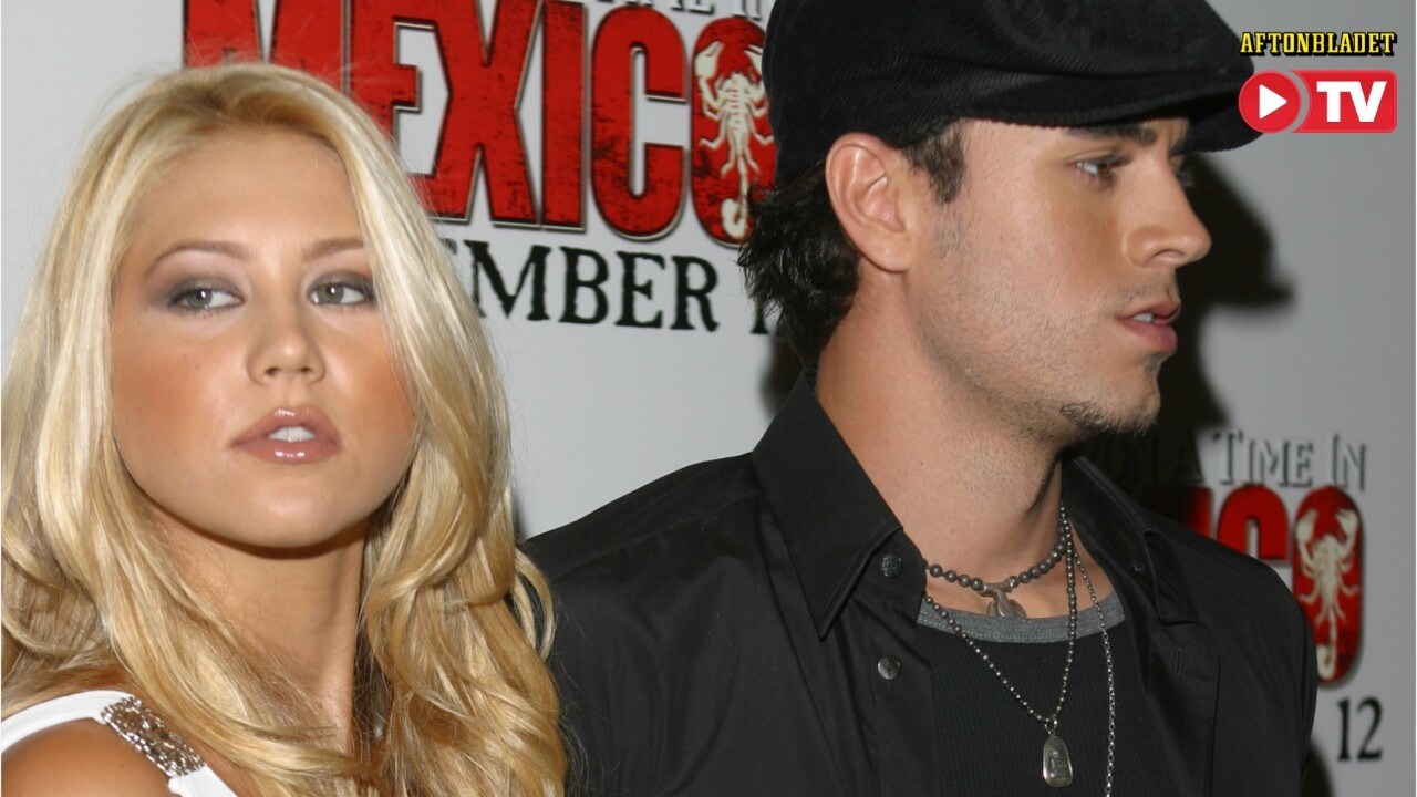 Babylycka för Enrique Iglesias och Anna Kournikova