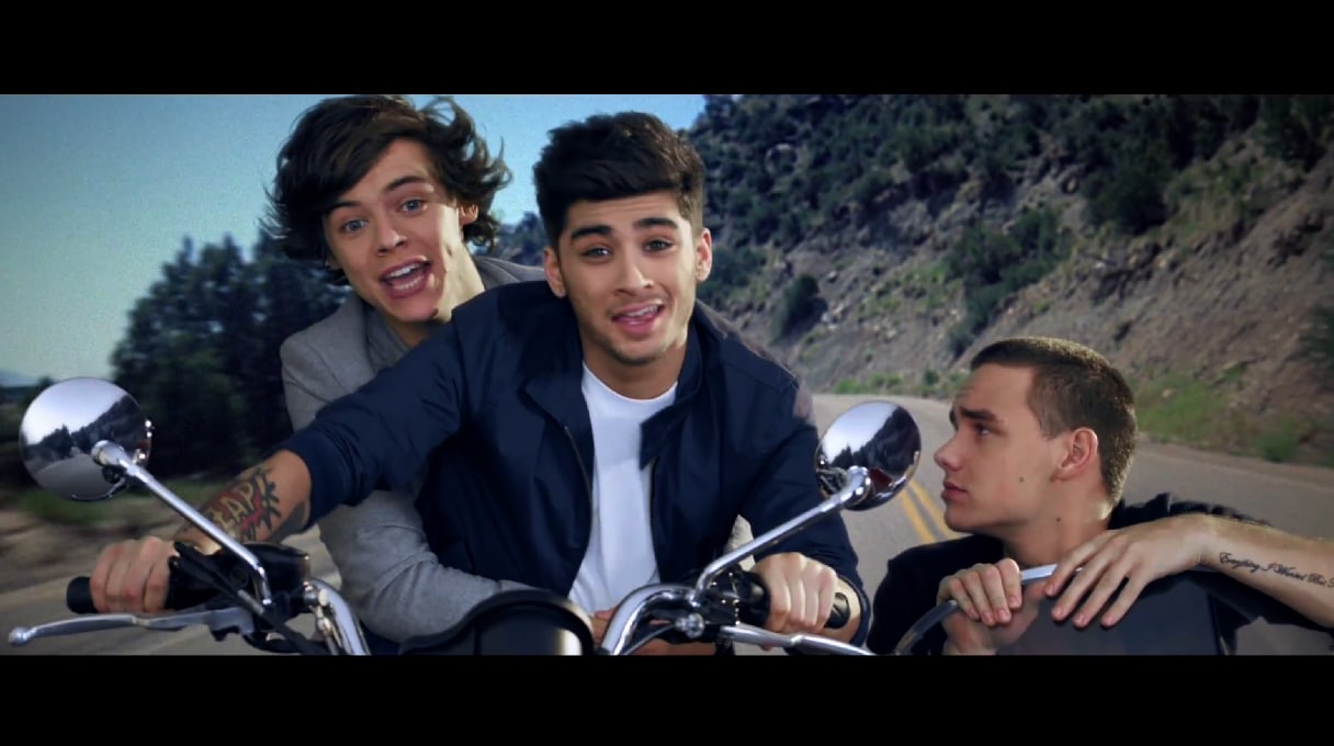 One Direction - Kiss You