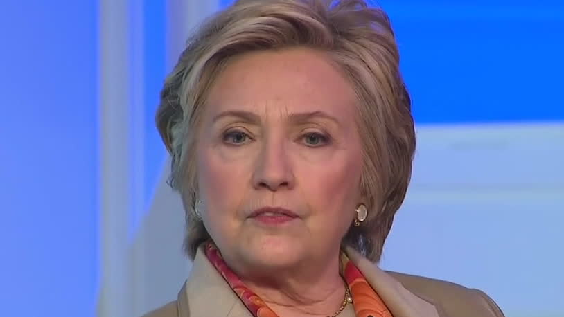 Clinton skyller på Putin och FBI - Trump svarar