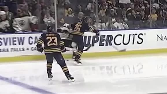 Buffalo utbuade i Dahlins debut