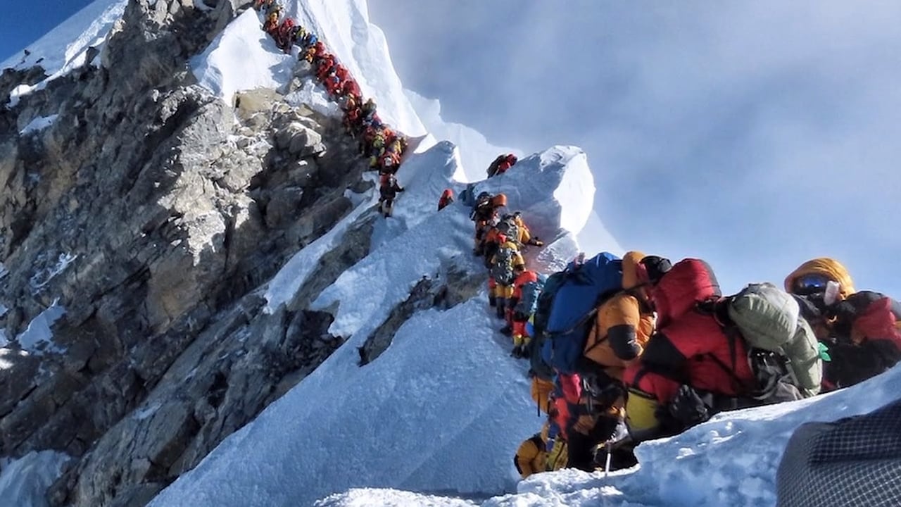 Sju döda under “svart vecka” vid populära turistresmålet Mount Everest