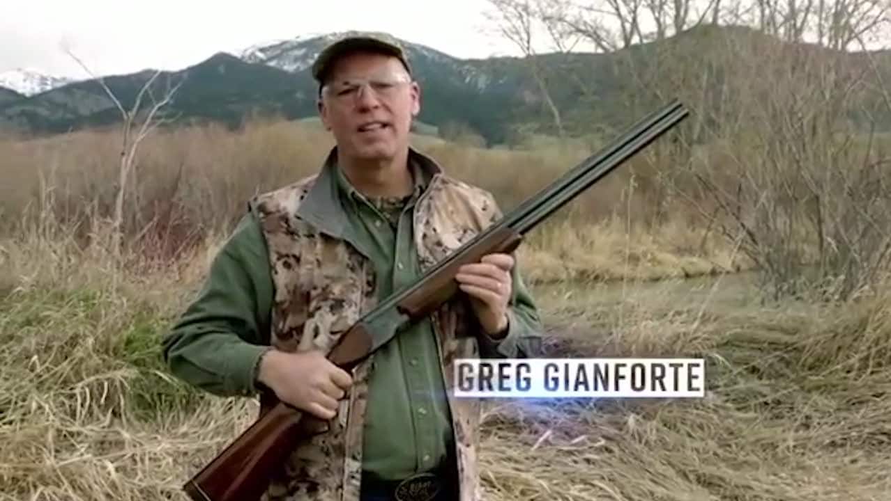 Den ena är emot abort - den andra är trubadur