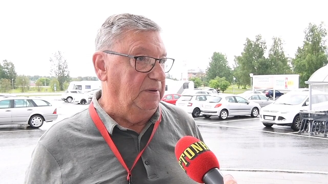 "Varenda en som jag känner är förbannad"