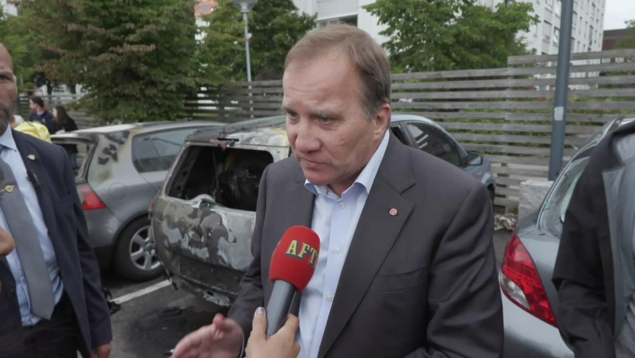 Stefan Löfven (S): "Det här är fullständigt oacceptabelt"