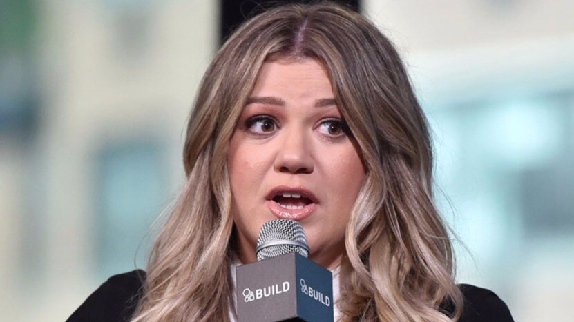 Kelly Clarksons kaxiga tweet