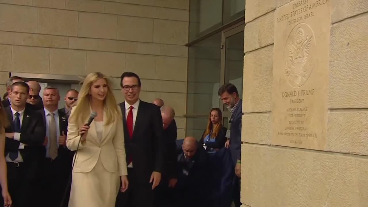 Netanyahu: Tack Trump för att du visar mod