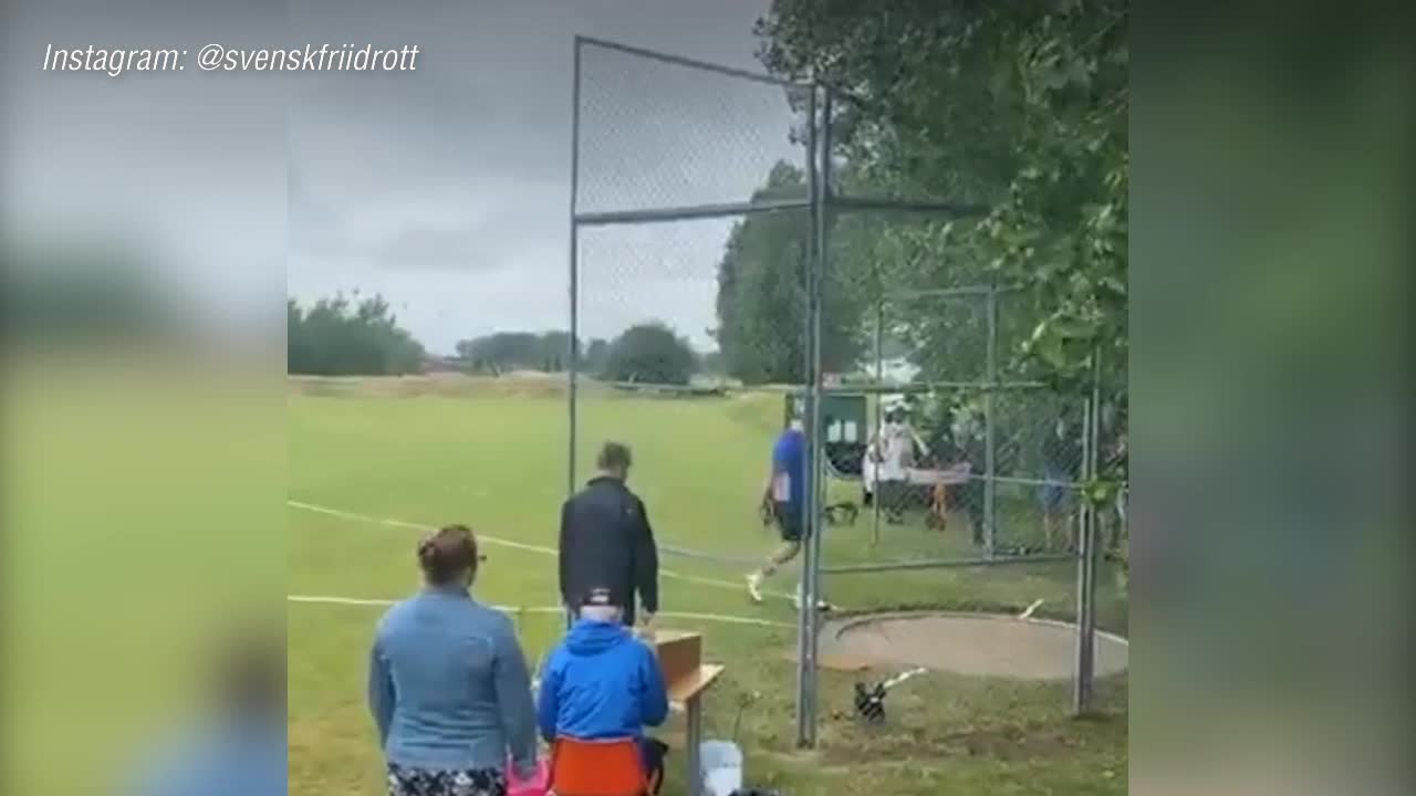 Här får Daniel Ståhl till ett jättekast