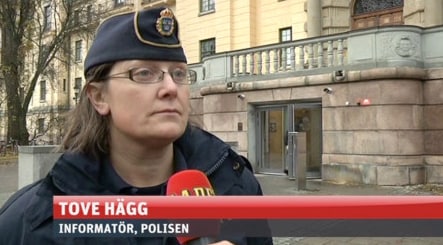 Polisen om gryningsräden