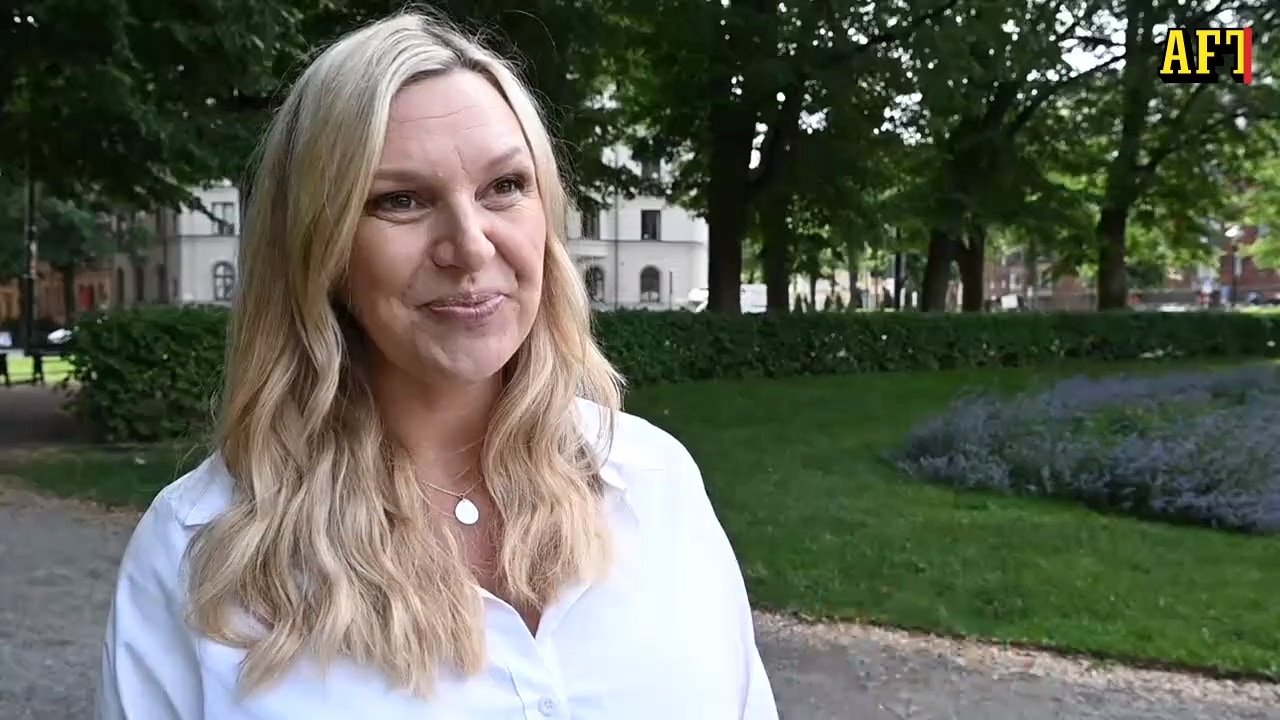 Sanna Nilsen om Allsångspremiären och graviditetslyckan - "Det känns pirrigt"