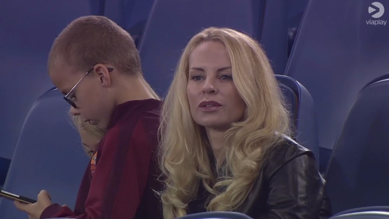 Märkliga bilderna på Zlatans familj