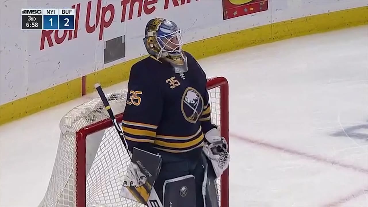 Ullmark vann svenskduellen med Lehner