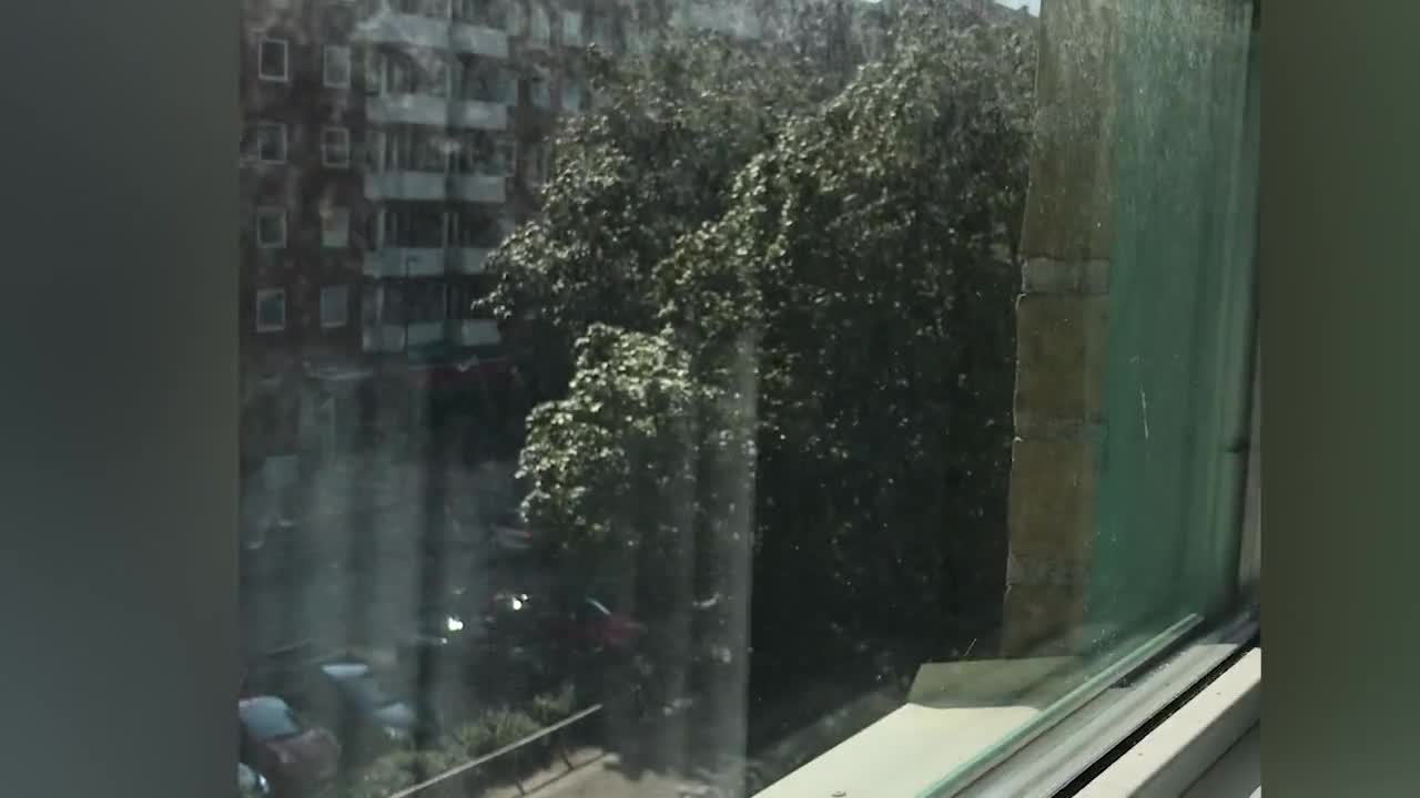 Här springer misstänkte mördaren