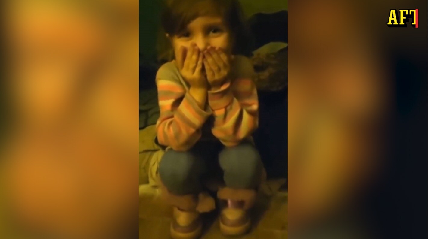 4-åriga Alisa: ”Jag vill åka hem”