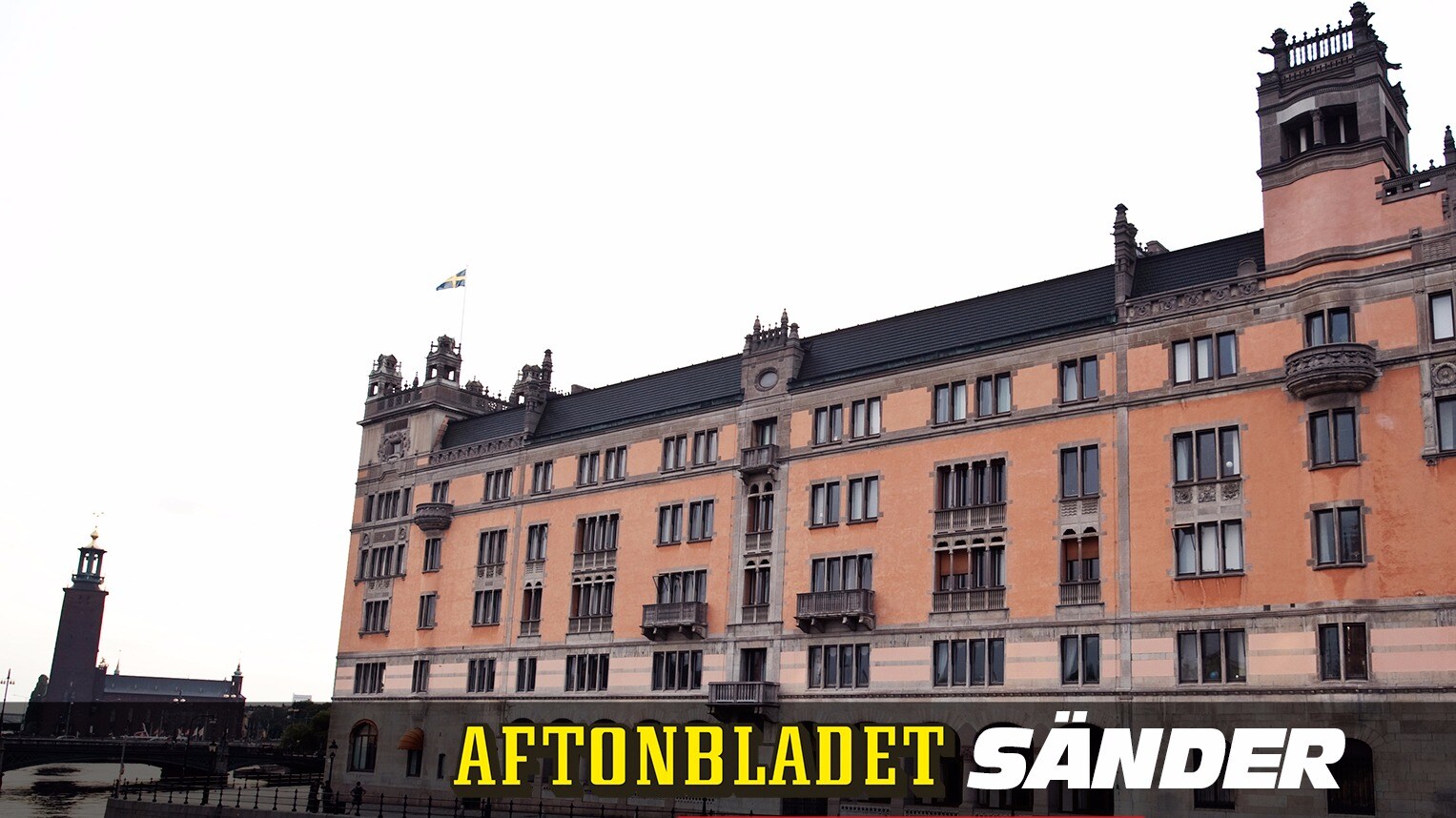 Regeringskälla: Löfven beredd att lämna över makten till Alliansen