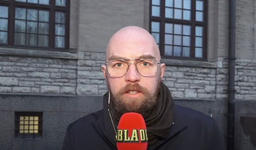Reportern: Inga demonstranter på plats än