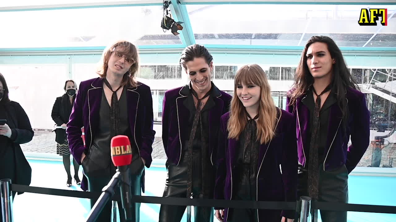 Italienska Eurovision-favoriten om märkliga namnvalet: ”Säg nåt coolt på danska”