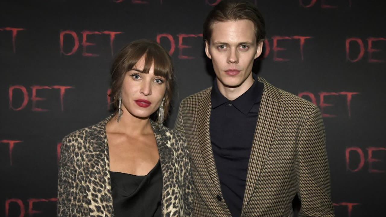 Bill Skarsgård om framtidsplanerna med flickvännen
