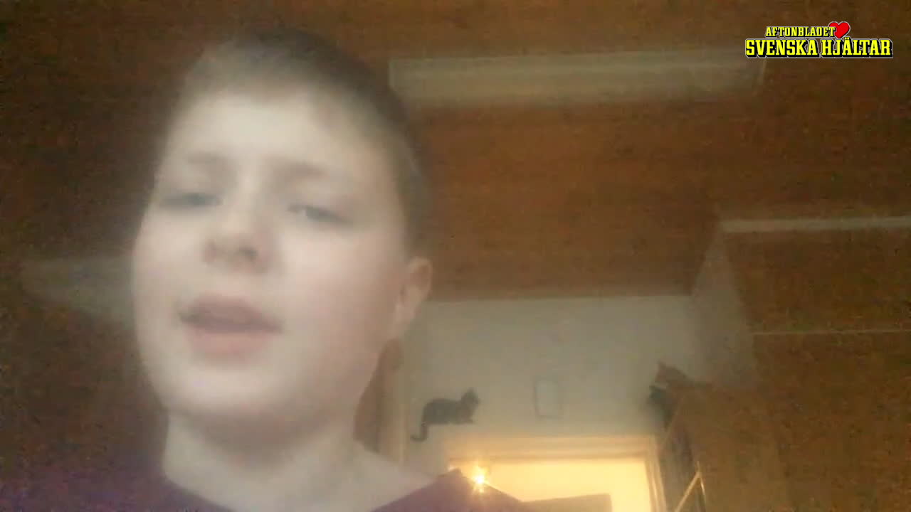 Hör Elias berätta: "Är inte ensamma"