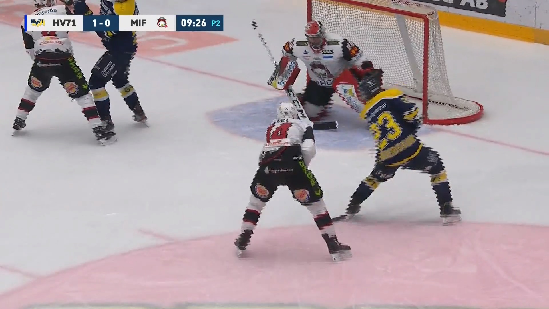 Här nätar Lias Andersson för första gången den här säsongen