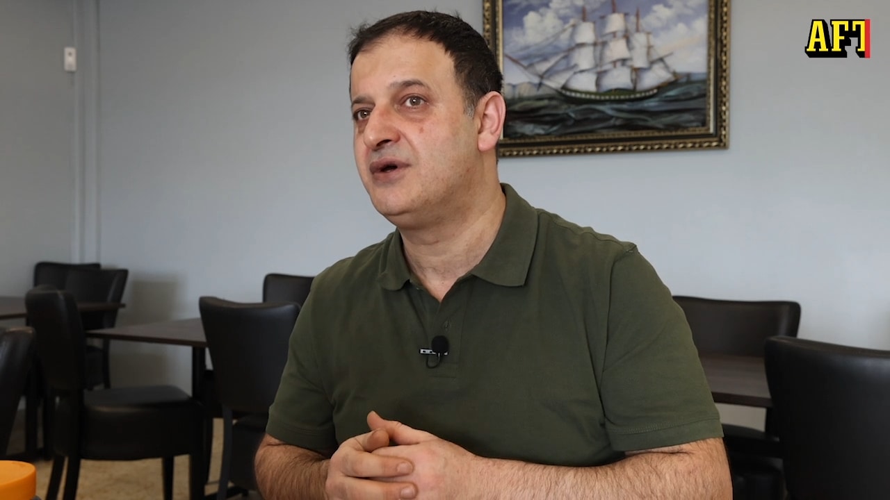 "Vi blir beskjutna på riktigt, göm er. Spring för livet"