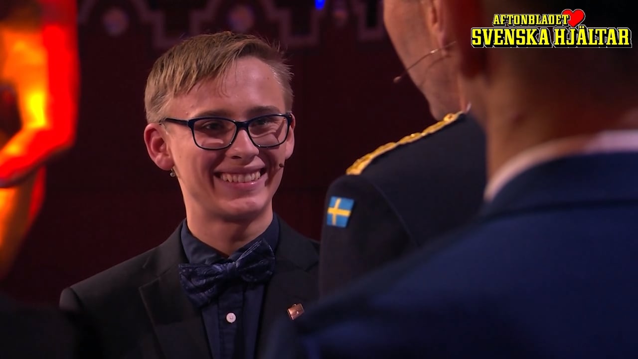 Nu får han möta makthavarna