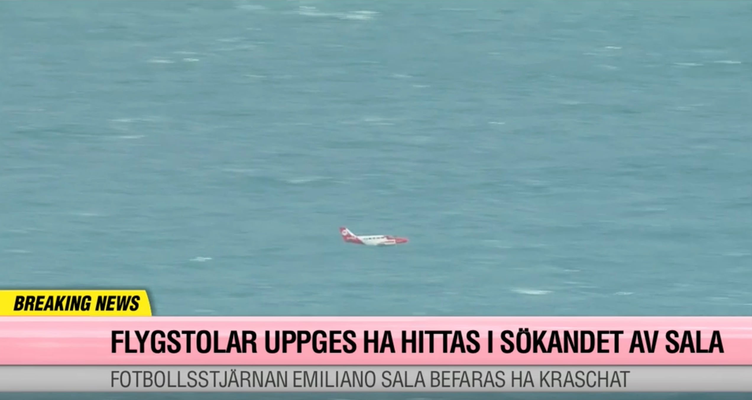 Flygstolar uppges ha hittats i sökandet efter Sala