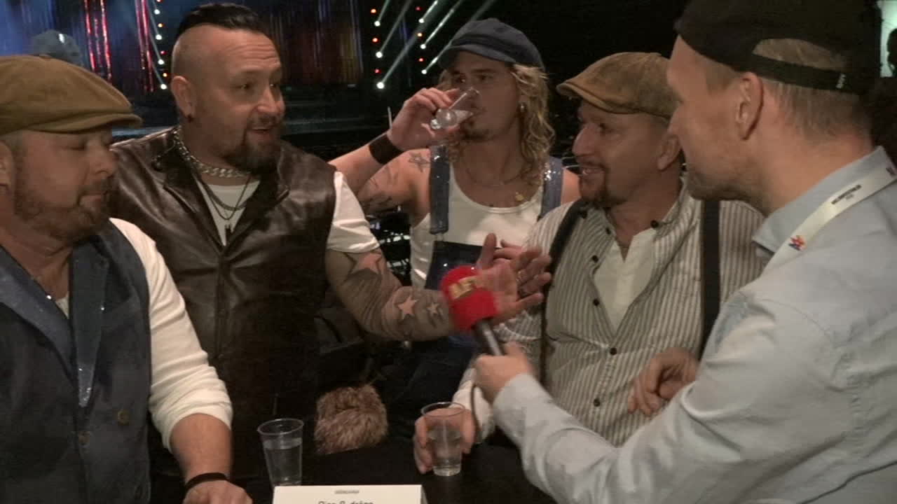 Drängarna växlar upp scenbygget: "JKan ramla igenom - det finns ingen garanti"