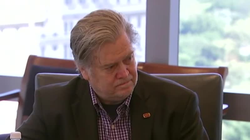 "Media ska hålla tyst och lyssna"