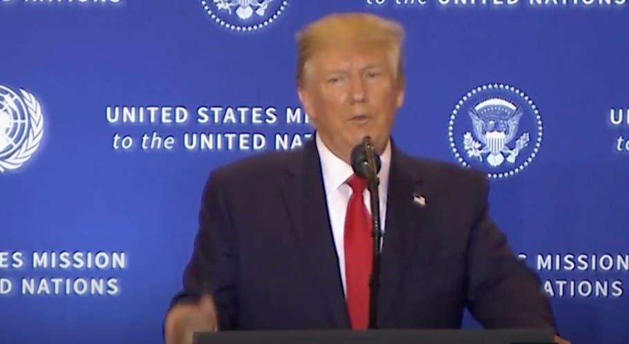 Trump inför riksrätt: Majoritet står bakom