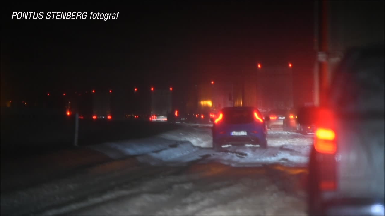 Snökaos tvingade flygplats att stänga