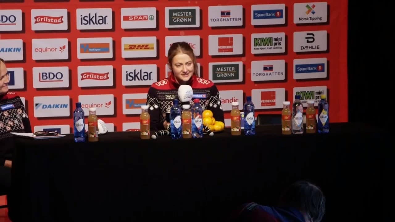 Norska skidstjärnan i tårar efter tunga beskedet