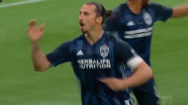 Här blir Zlatan stor hjälte – se klassmålet